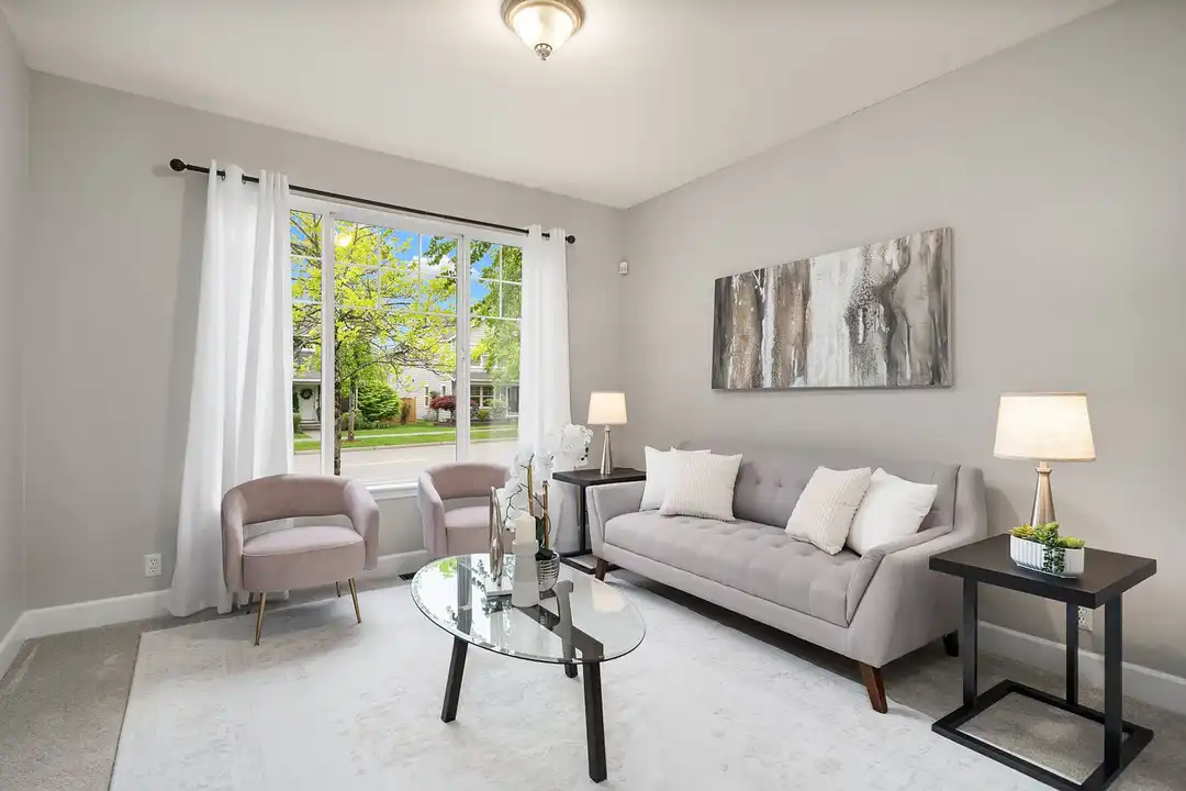 7306 Douglas Ave SE - View 3