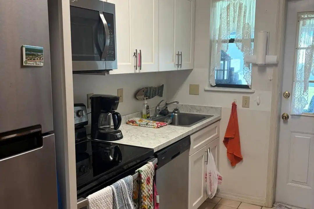 16 Oriole Cir #A - View 5