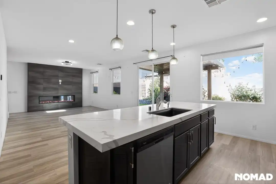 4611 Chirping St - View 5