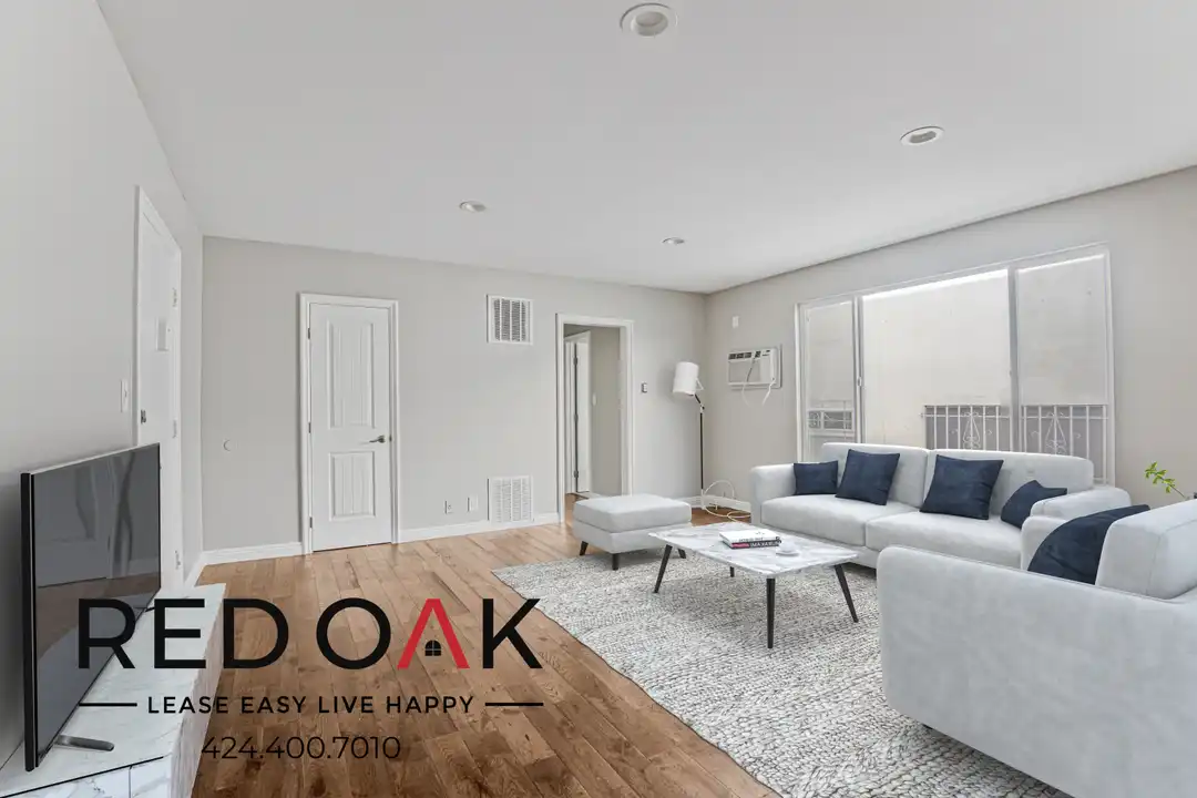 935 N Genesee Ave - View 5