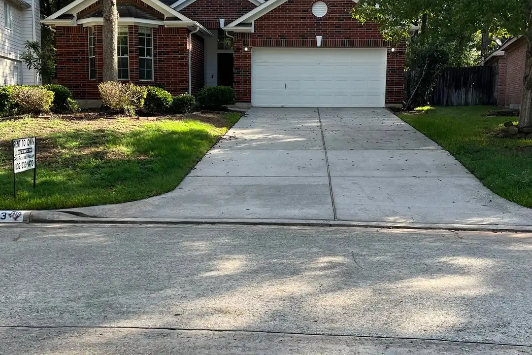 3523 Kings Mountain Dr - View 3