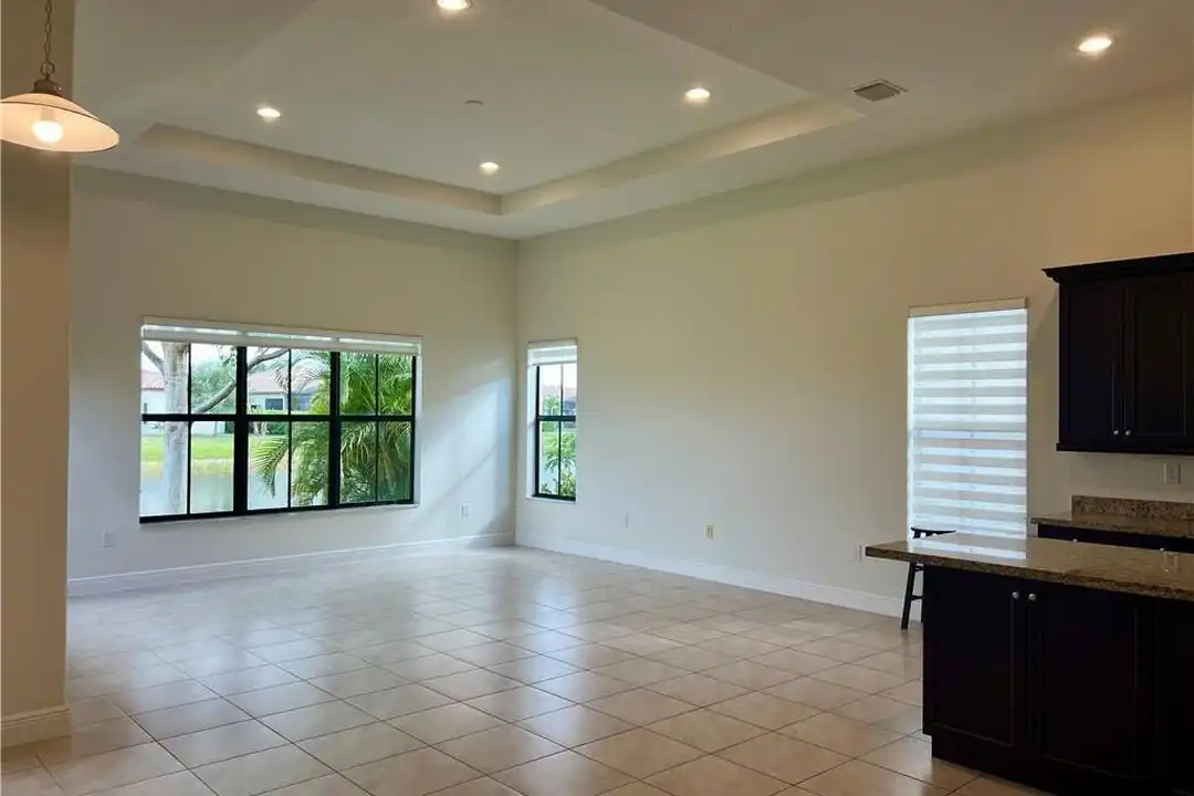 5226 Ferrari Ave - View 4