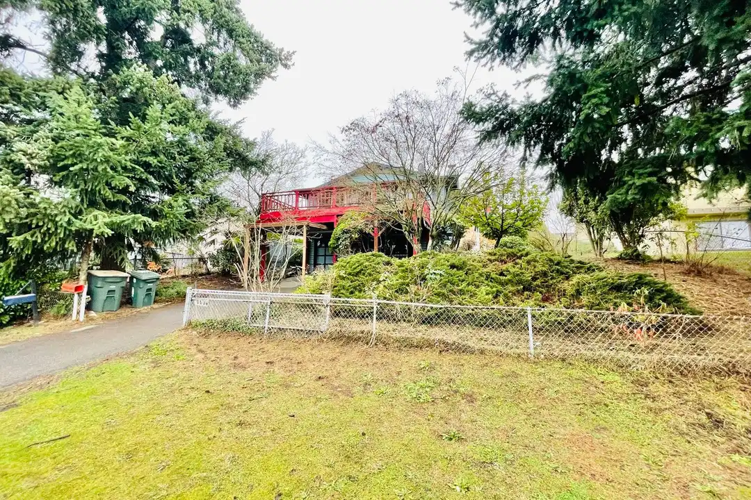 8836 22nd Ave SW - View 2