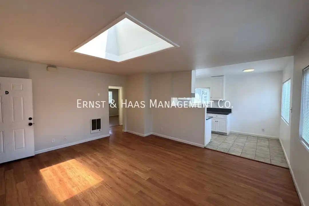 840 Walnut Ave - View 3
