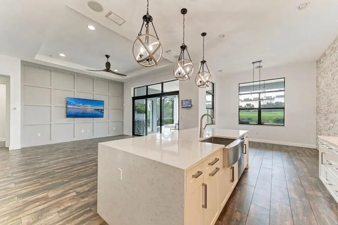 8969 Bernini Pl - More