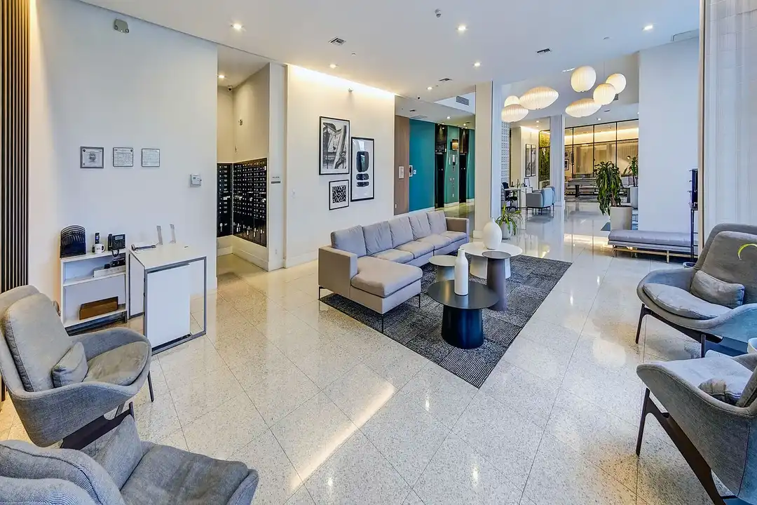 The Vibe Miami - View 3