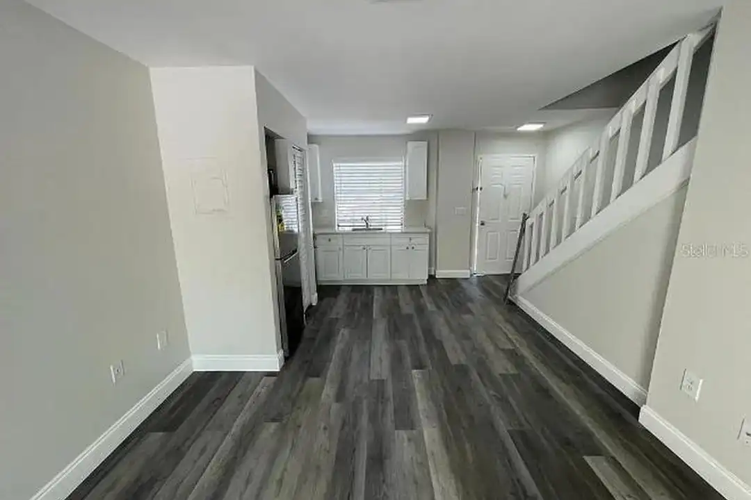 10260 Turkey Lake Rd – pohled 4