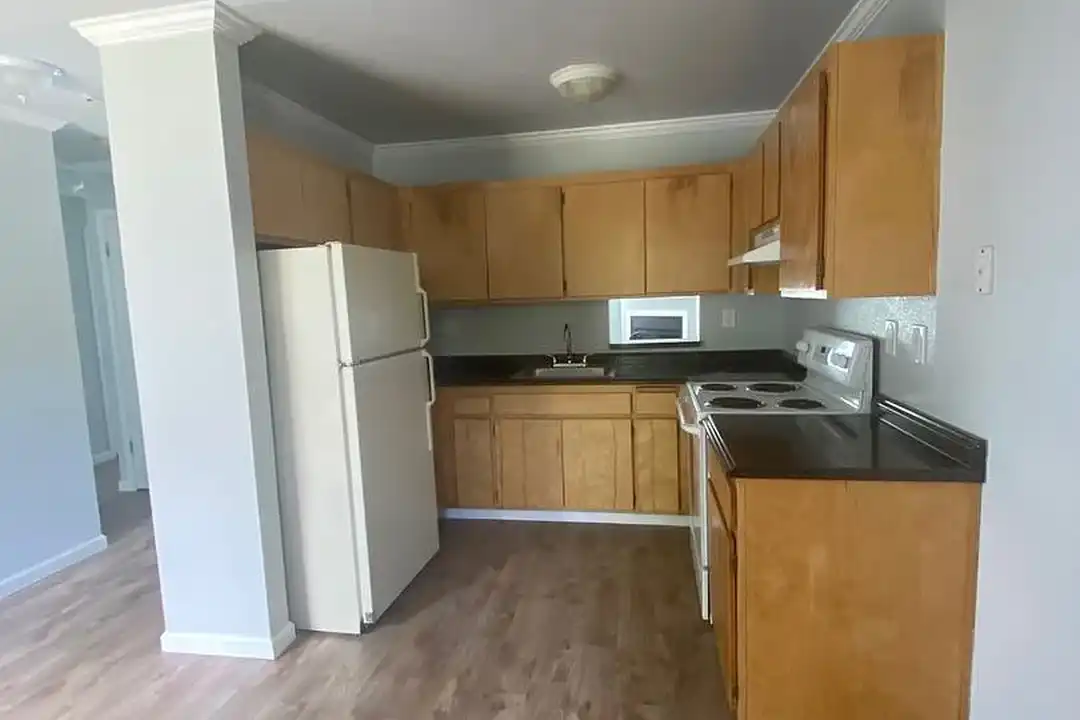 Pioneer Apartments - View 6