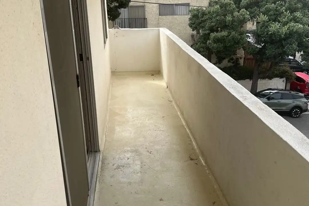 323 Marine St unit 09 - View 2