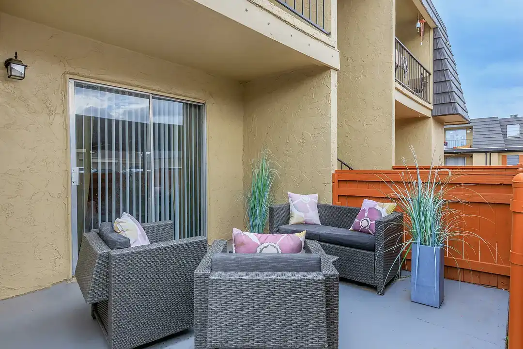 4418 Southwest Blvd Apartments - View 2