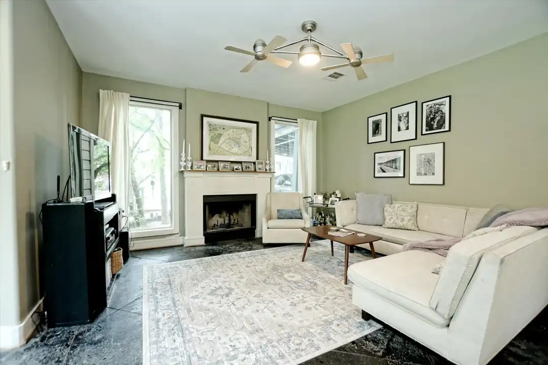 2605 De Soto Dr - View 5