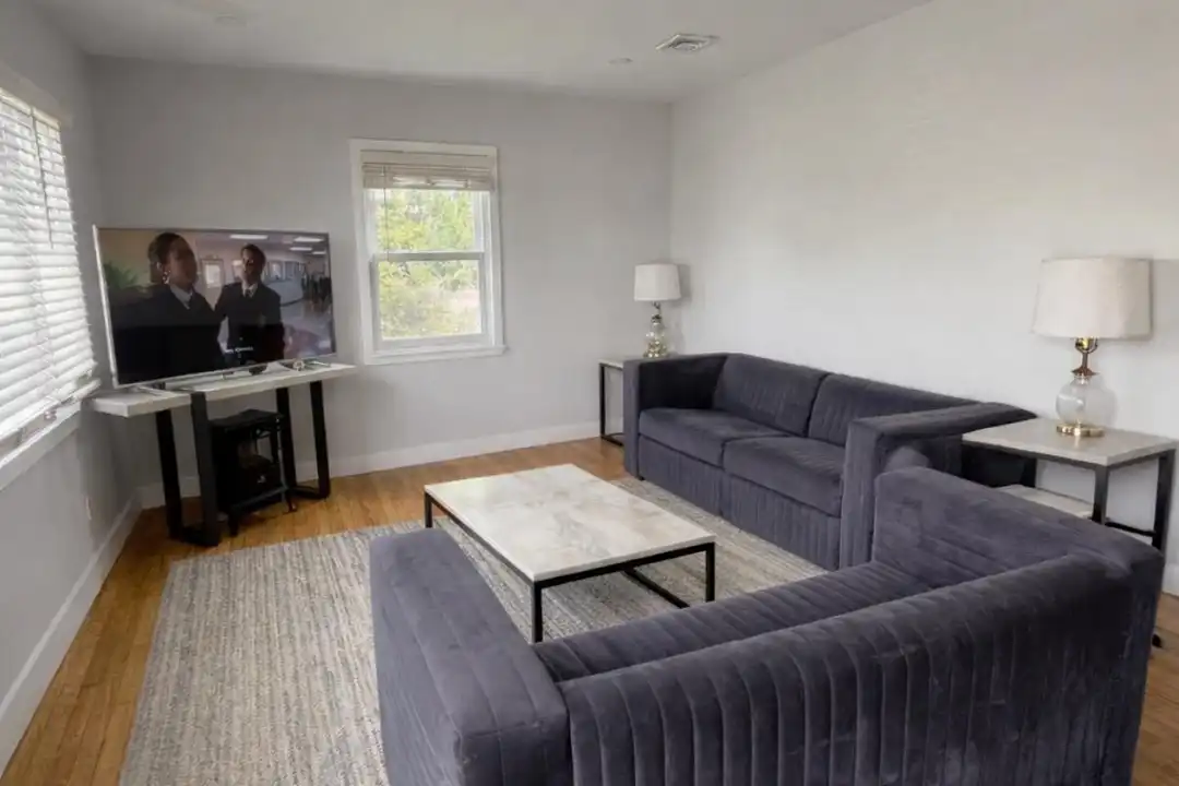10 Cambell Ct - View 3