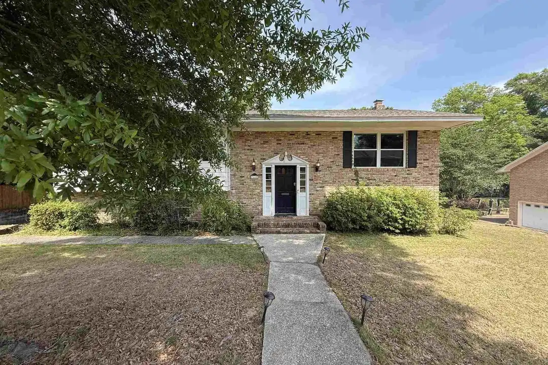3660 Molaree Dr - View 2