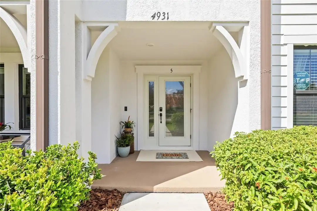 4931 W Paul Ave #5 – pohled 4