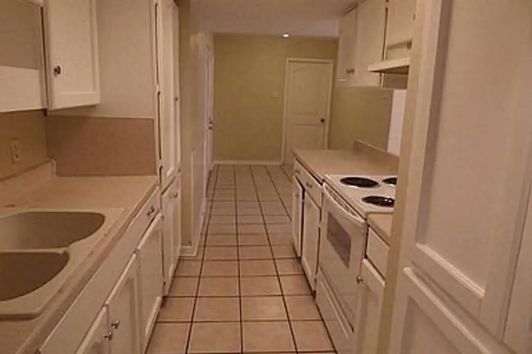 3931 Rosebud Dr - View 3