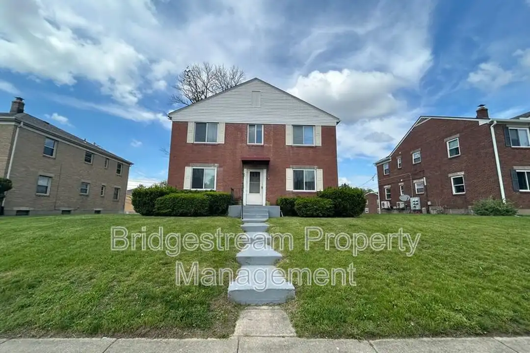 1549 Old Ln Ave unit 1 – photo 1
