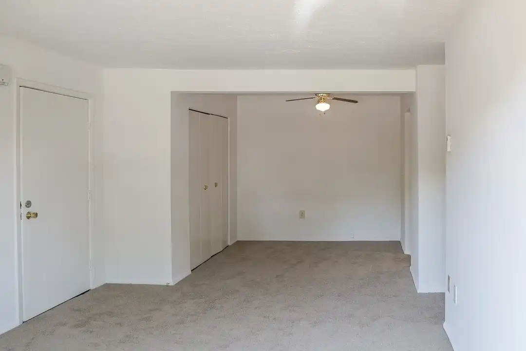 Hummingbird Pointe & The Gardens – photo 1 of 43