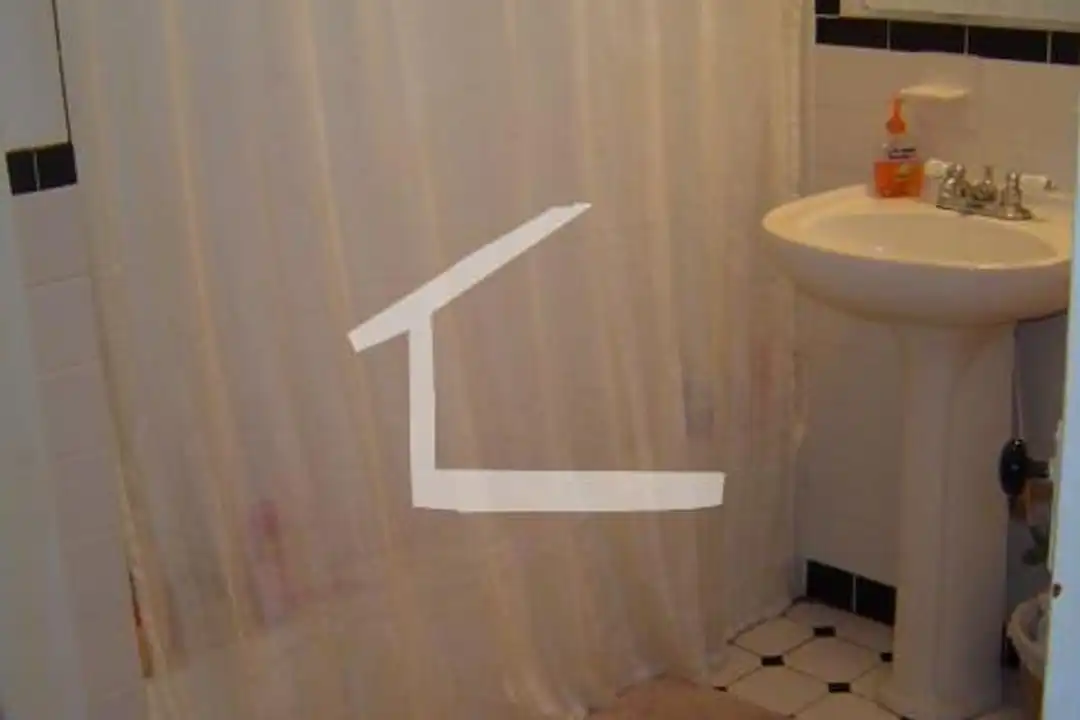 137 Brooks St - View 5