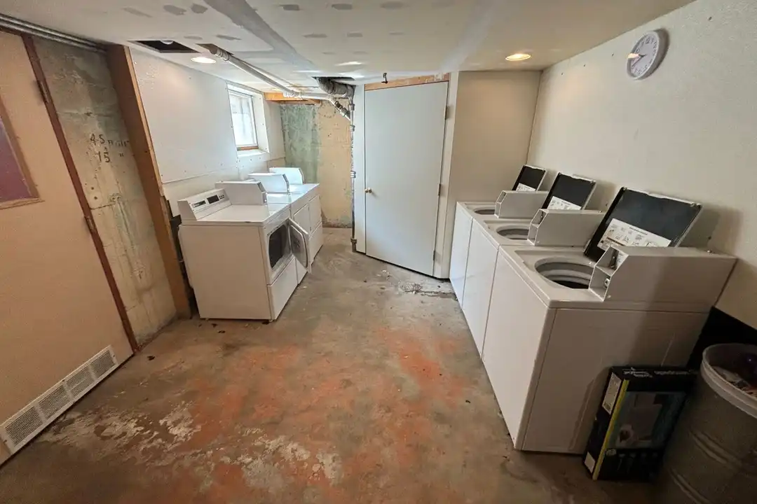 501 E Fremont St unit C - View 2