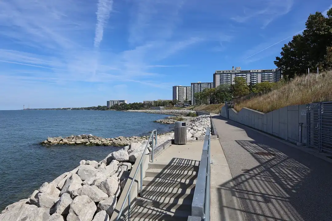 Water's Edge – photo 1 of 23