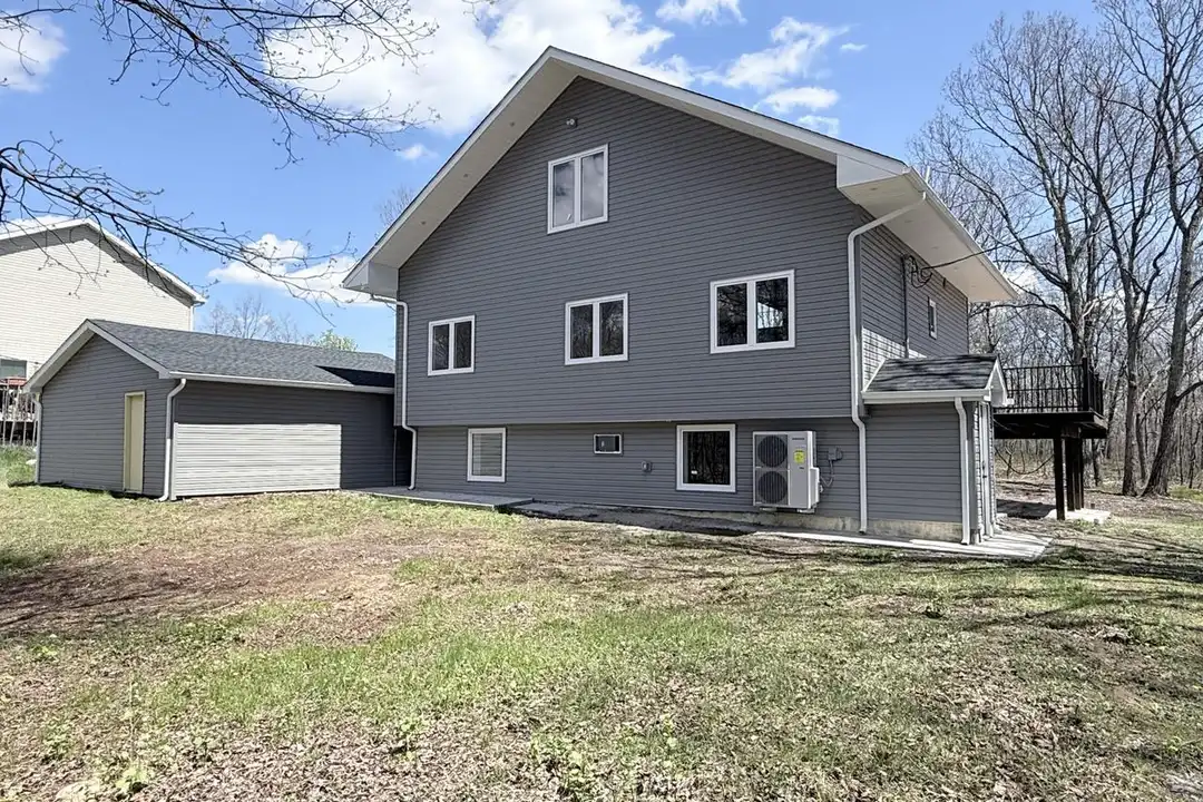 122 Mt Snow Rd - View 4