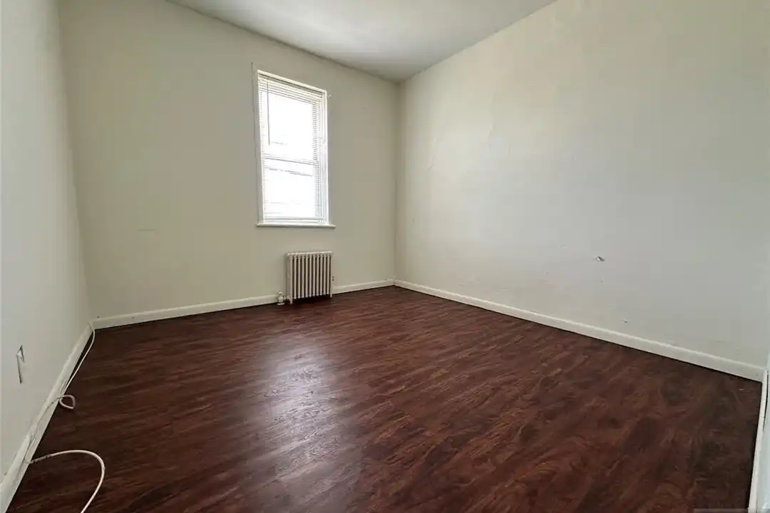 528 Valley Brook Ave #2FL - View 6