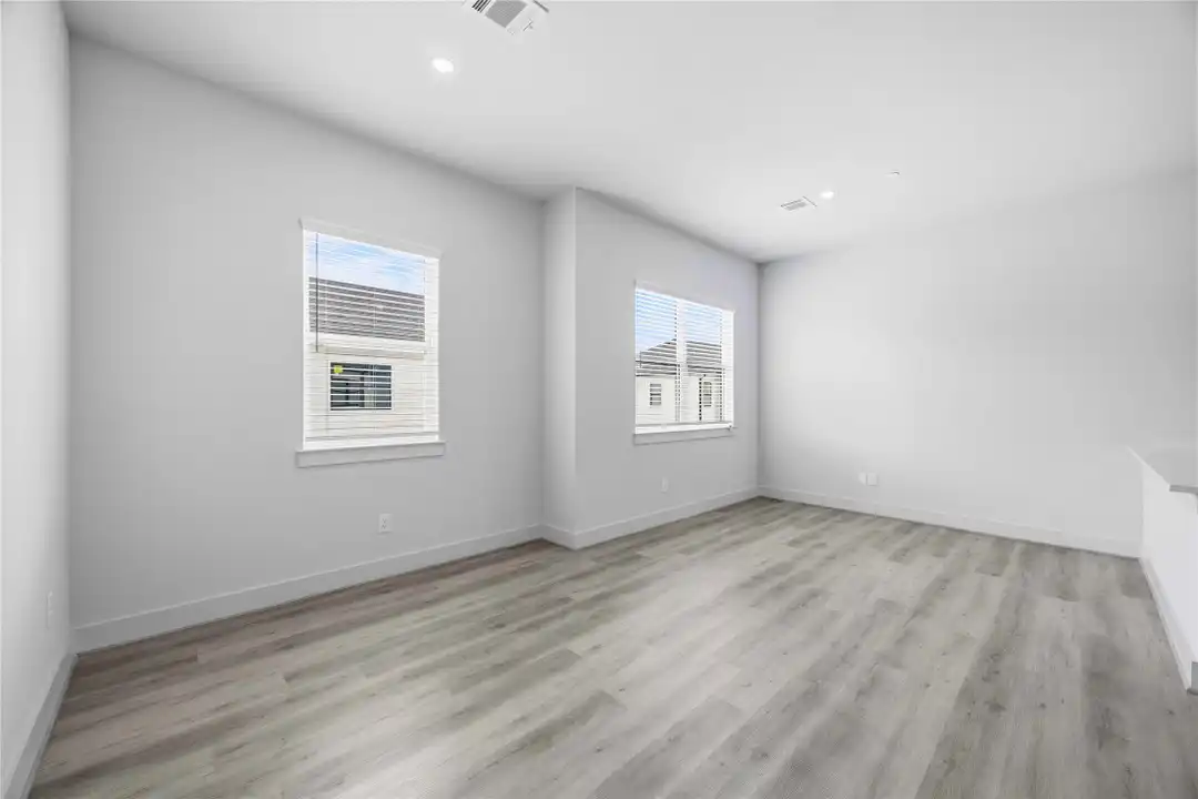 4606 Indie Hts Ln unit B - More