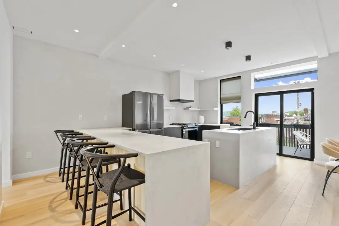 4037 Penn Ave - View 4