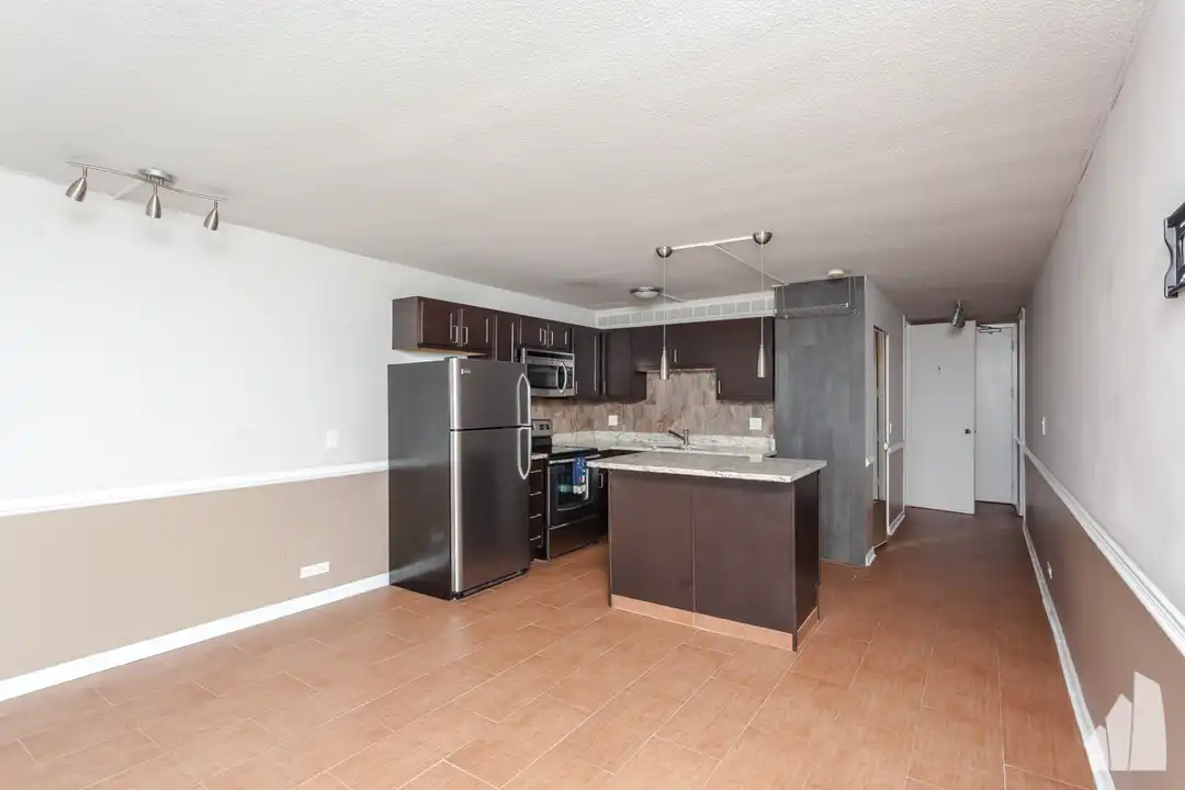 2728 N Hampden Ct unit 1604 - View 3