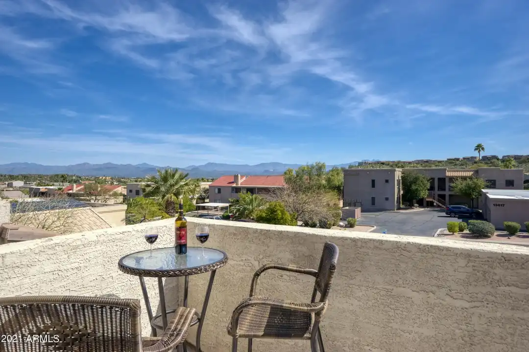 13616 N Hamilton Dr unit 102 - More