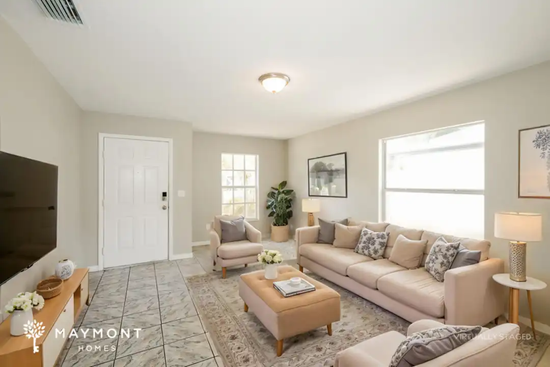 2709 W Palmetto St – pohled 4