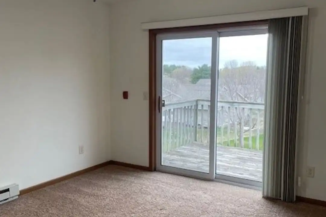 4526 Hartzell Ln unit 7 - View 3