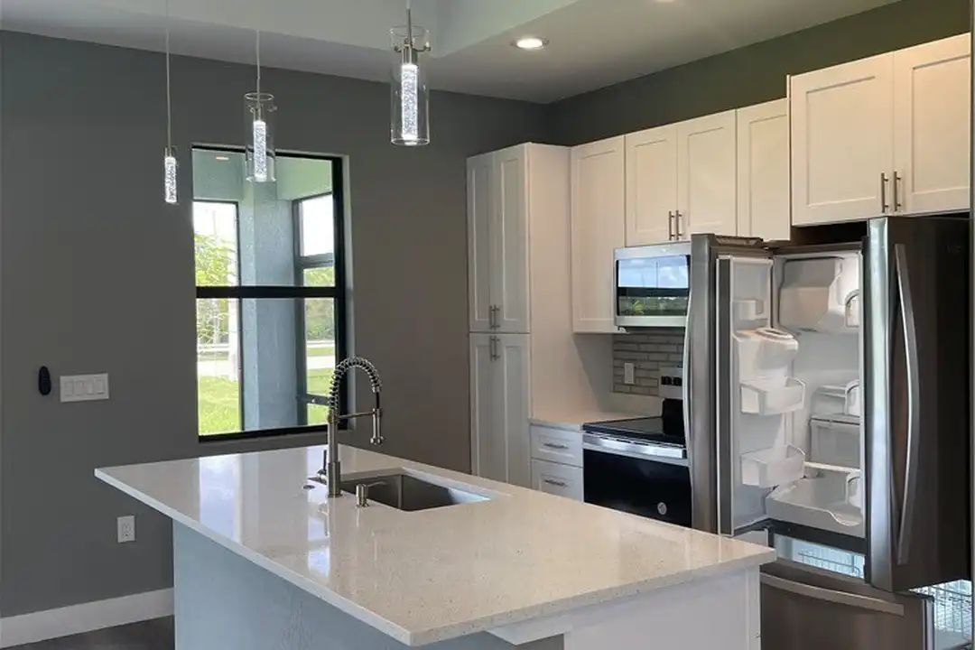 House in Lehigh Acres - View 5