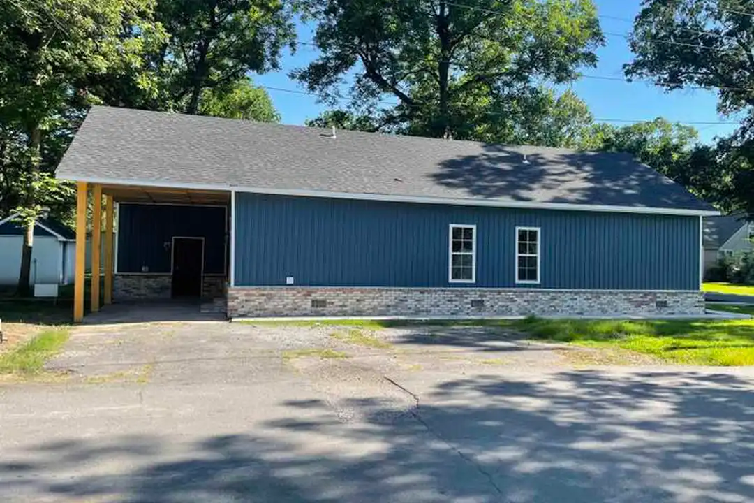 320 Brinkley Ave - View 3