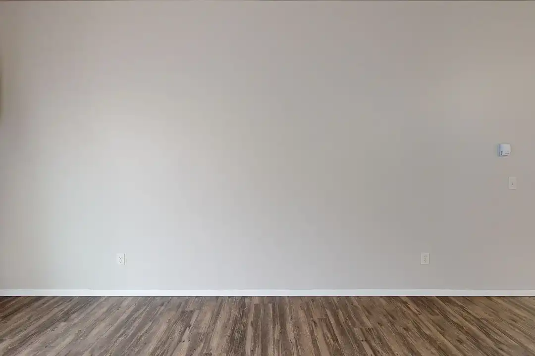 Burlington Apartments – photo 1