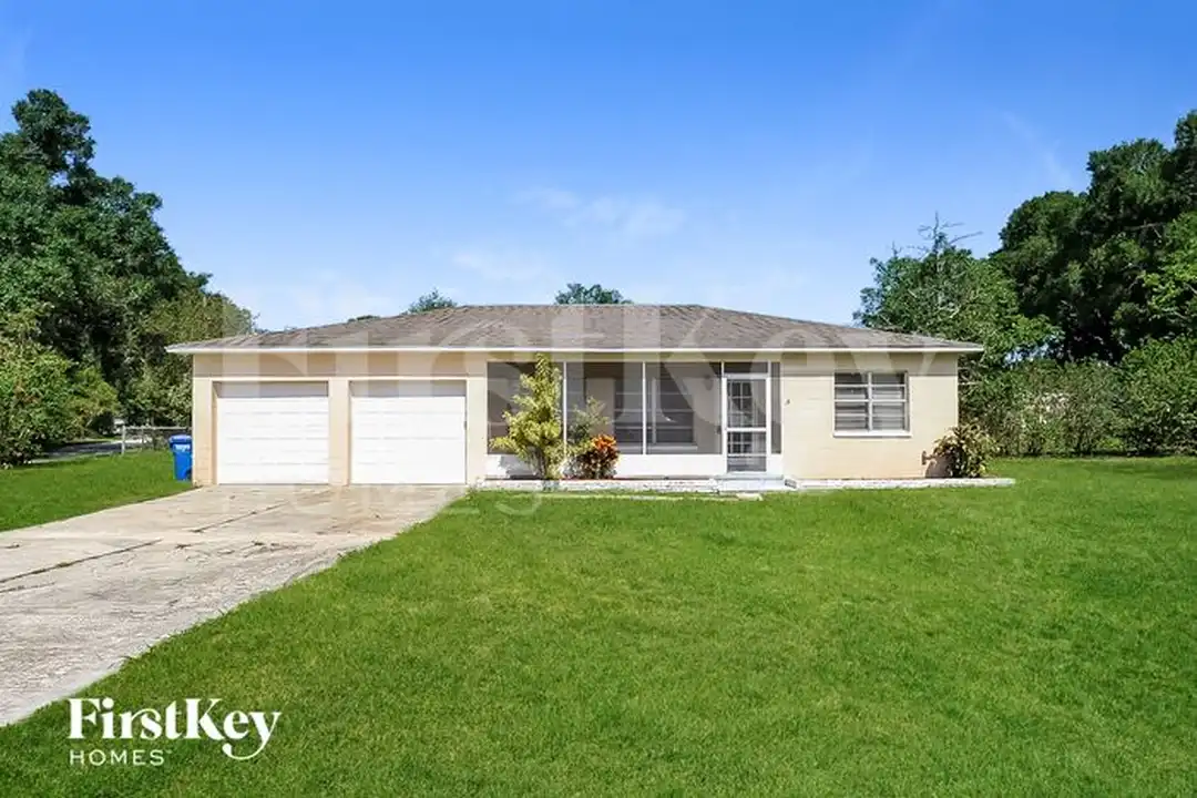 1715 N Lake Shipp Dr – photo 1