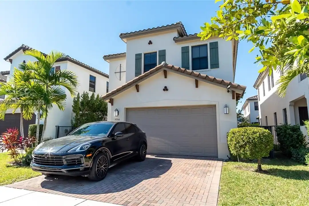 9794 W 34th Ct - View 3