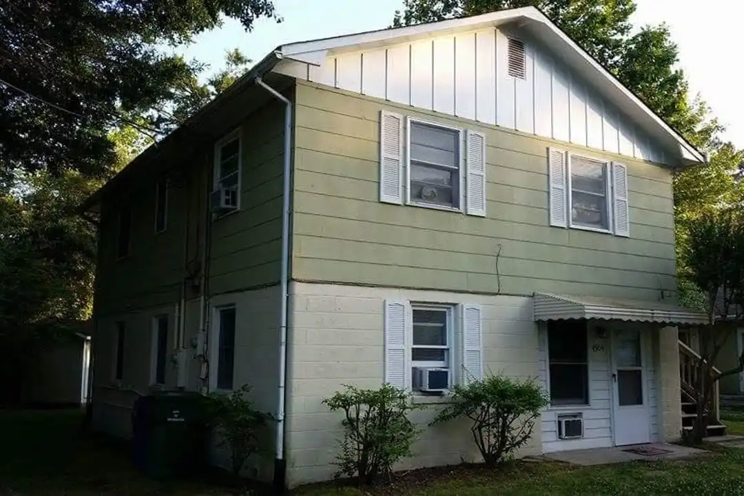 4904 Franklin Ave – photo 1 of 7
