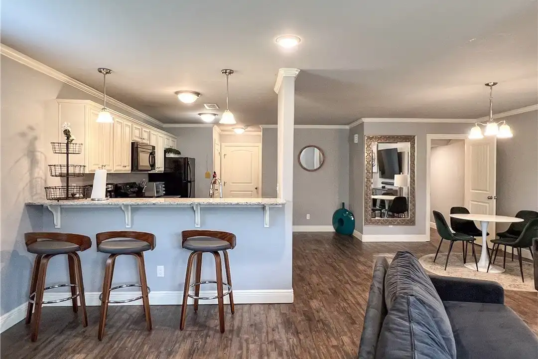 1275 N Rupple Rd - View 4