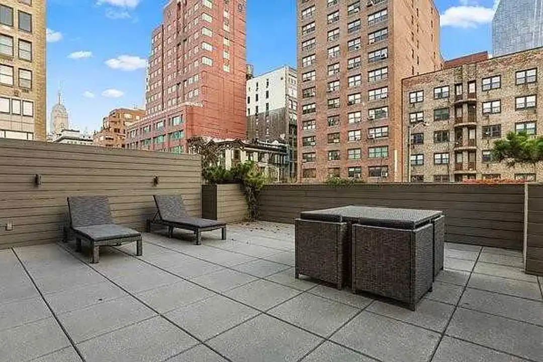 101 W 15th St unit 227 – pohled 2