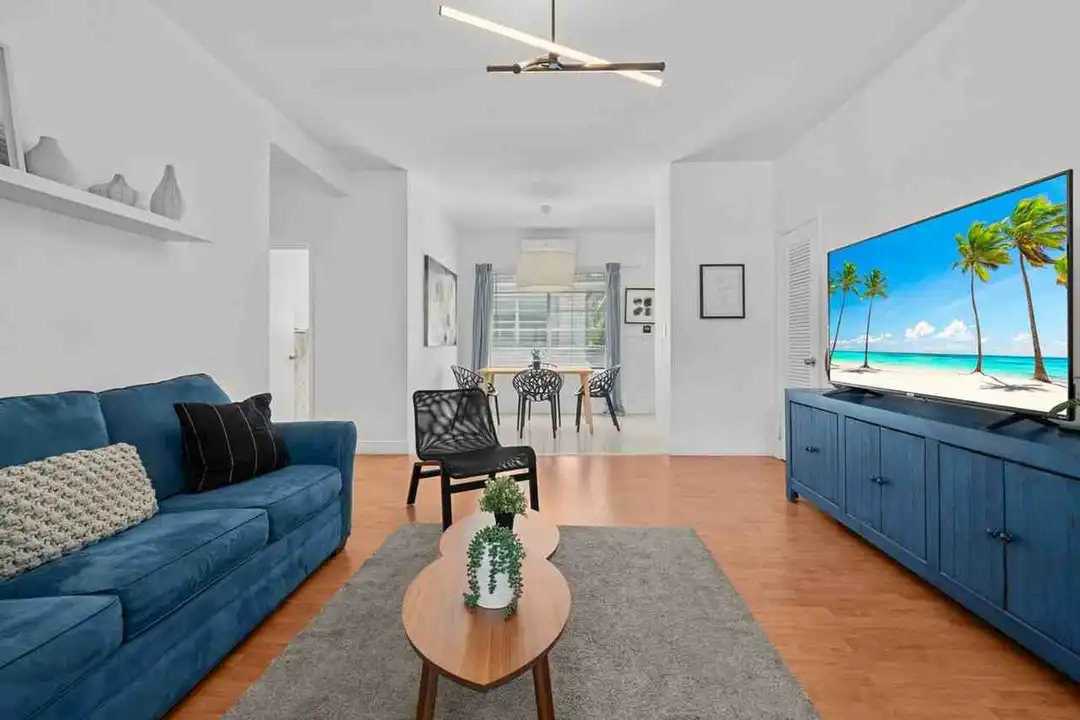 1335 Lincoln Rd unit 1540545P - View 3