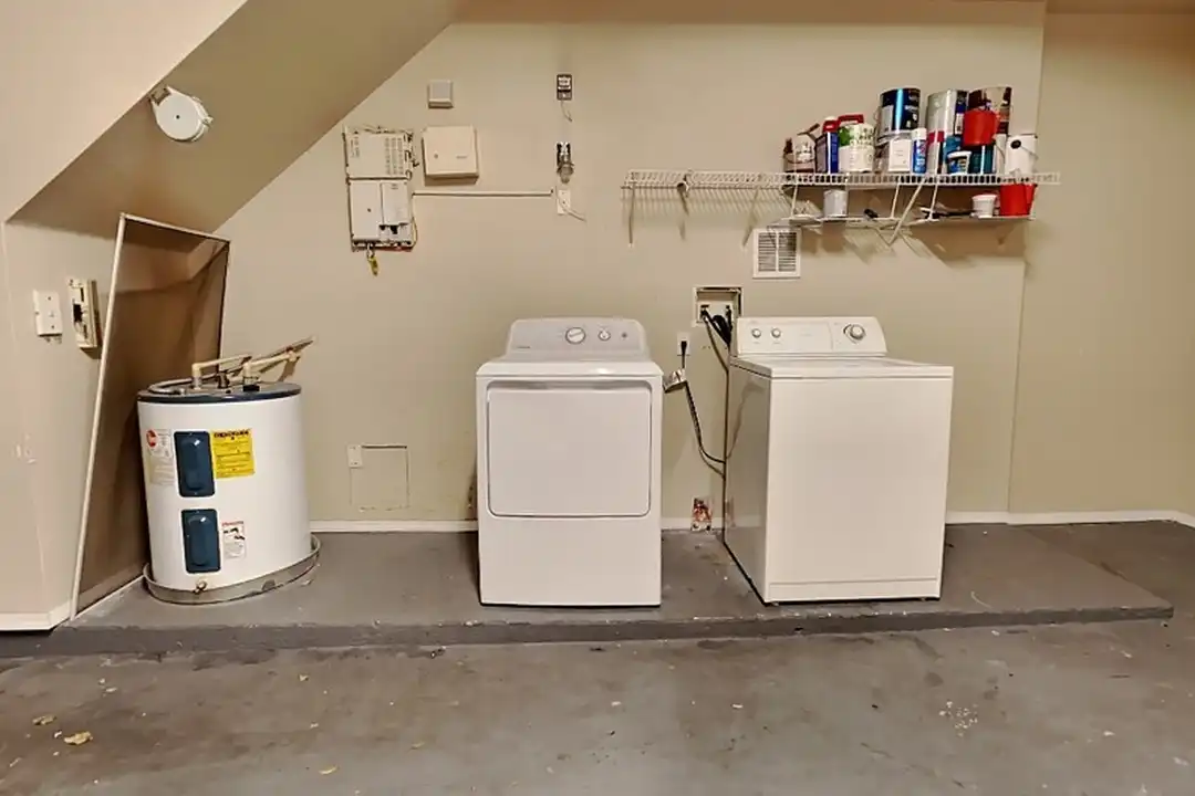 5236 Hampton Beach Pl - View 3