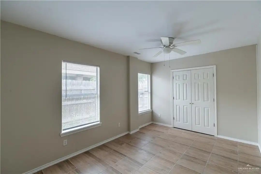 4009 Yucca Ave W - View 6