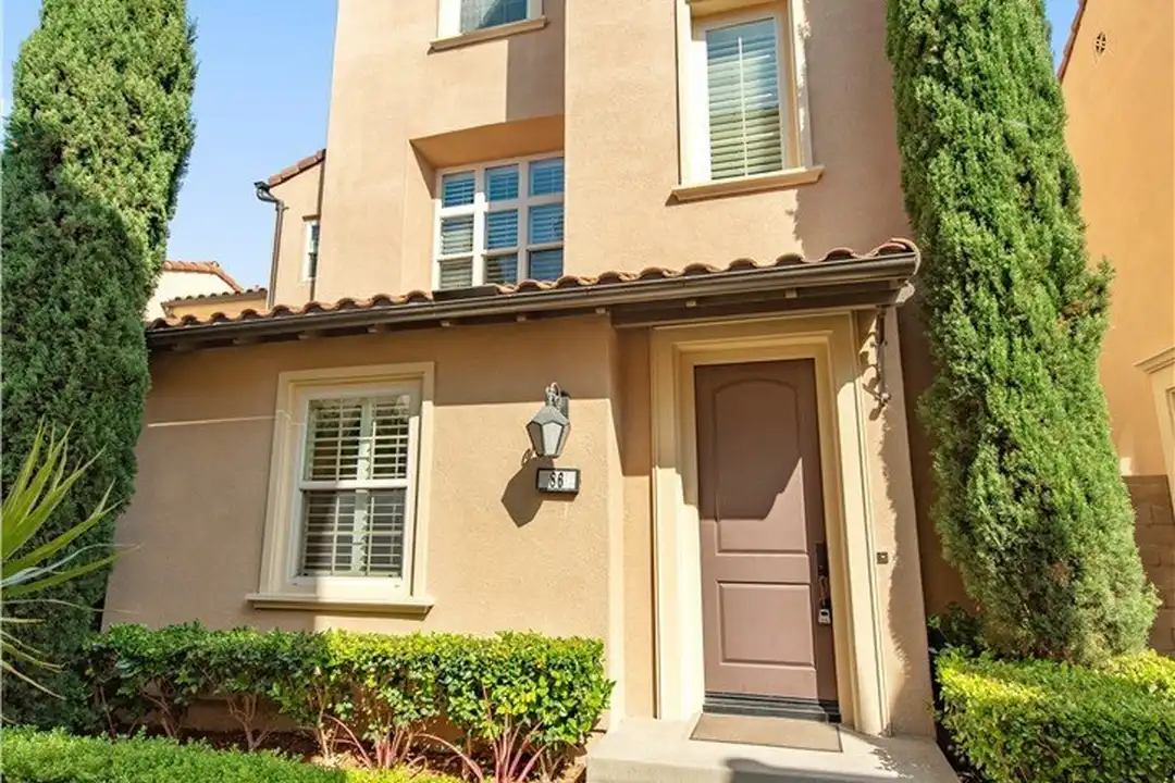 86 Strawberry Grove - View 2
