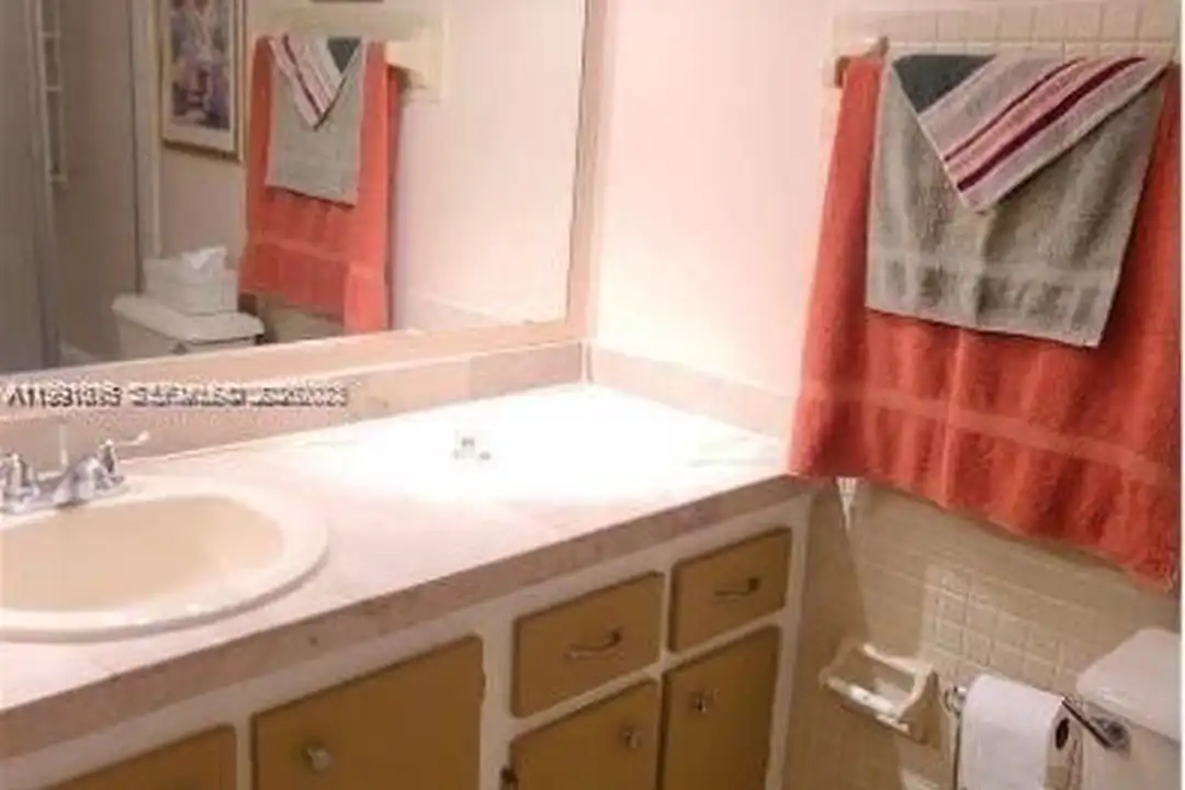 2061 NW 47th Terrace #205 - More