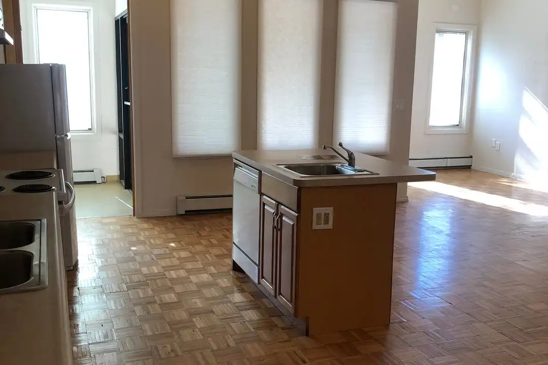 1020 S College Ave unit 1020 S College Ave Unit A - View 5