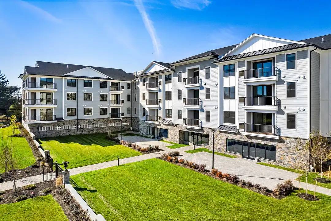 Apartment in Long Branch - More