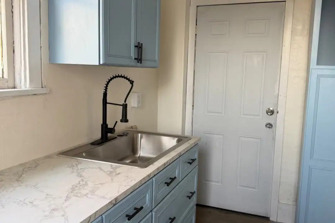 7307 Idlewild St unit 7307 Idlewild St, Unit 1 – photo 1