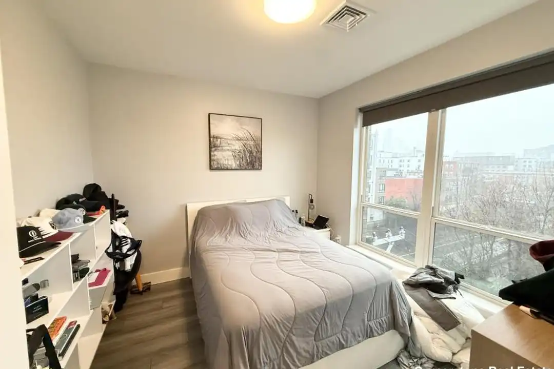 55 W Fifth St – pohled 5