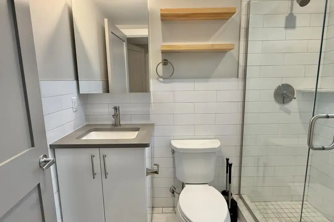 244 Hanover St - Όψη 3